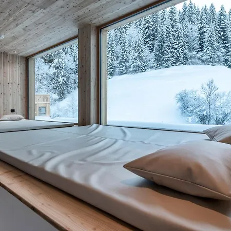 Tirol 3*