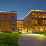 Tirol Hotel 3*