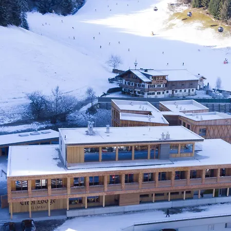 Hotel Tirol