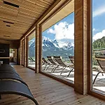 Hotel Tirol