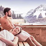 Tirol 3*