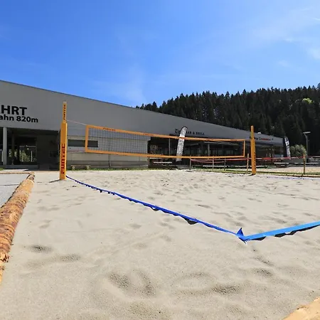 Hotel Tirol 3*