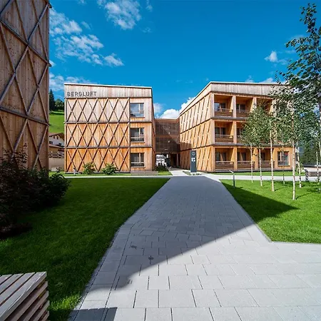 Tirol Hotel